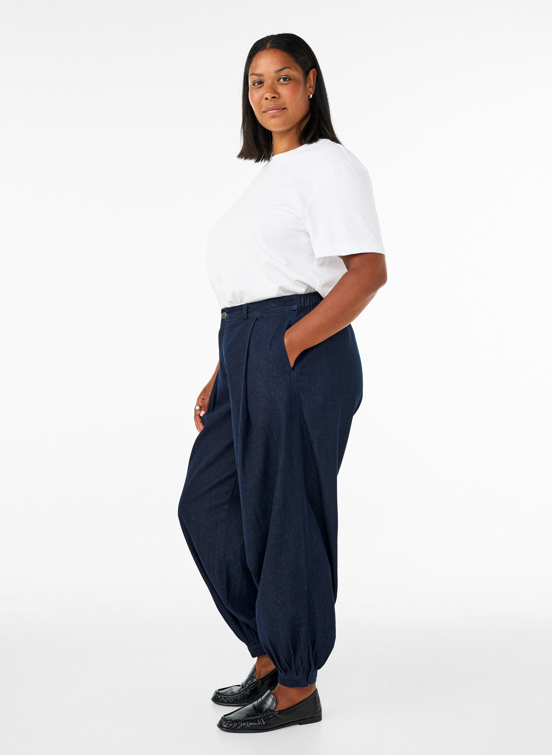 ZizziJeansy balonowe na wysoka talie, Niebieskie, Model image number 3