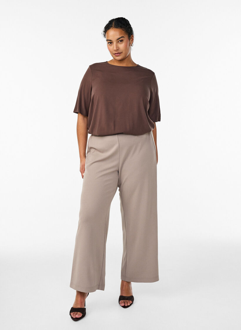 Wlasciwa bluzka z kr&oacute;tkim rekawem i okraglym dekoltem, Brązowy, Model image number 1