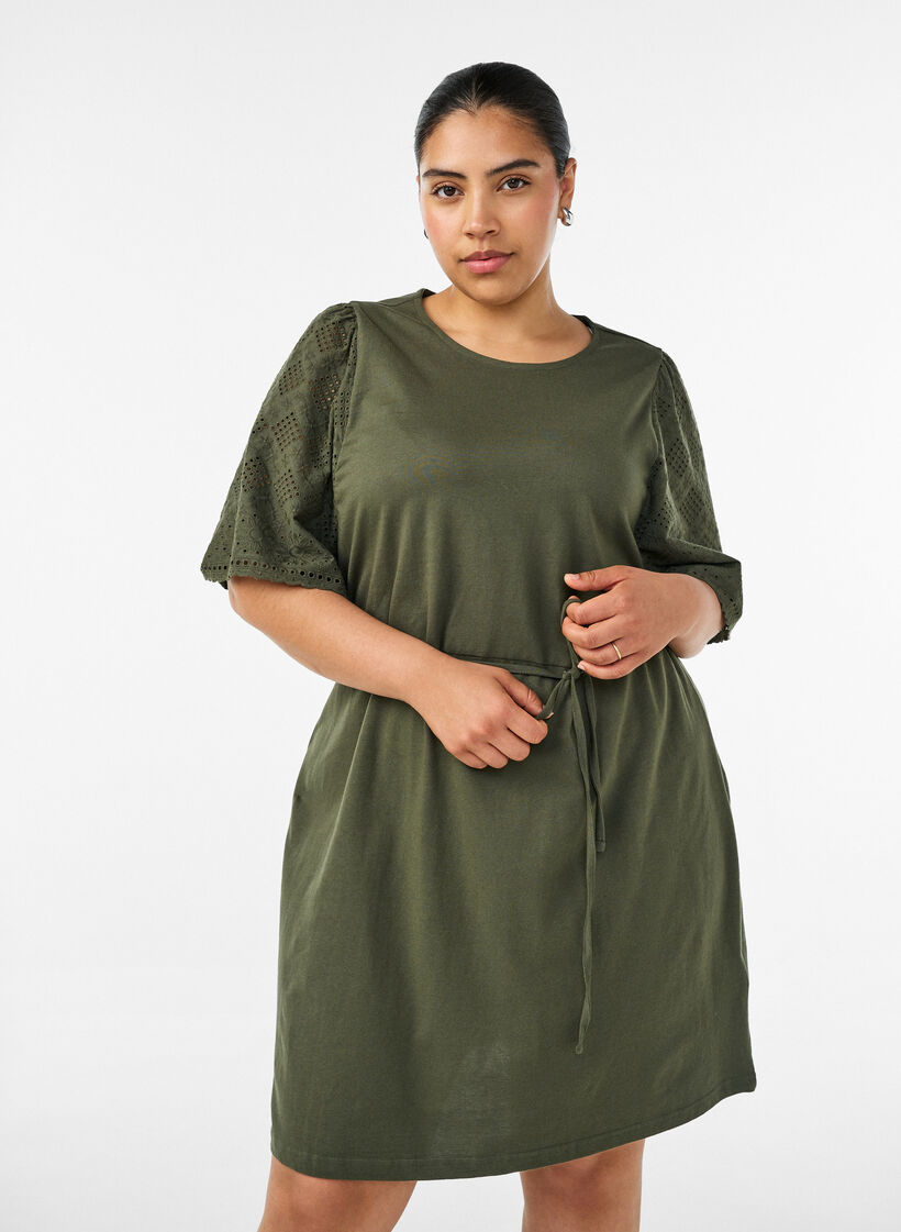 Bawelniana sukienka z rekawami broderie anglaise i wiazaniem w talii, Zielony, Model image number 0