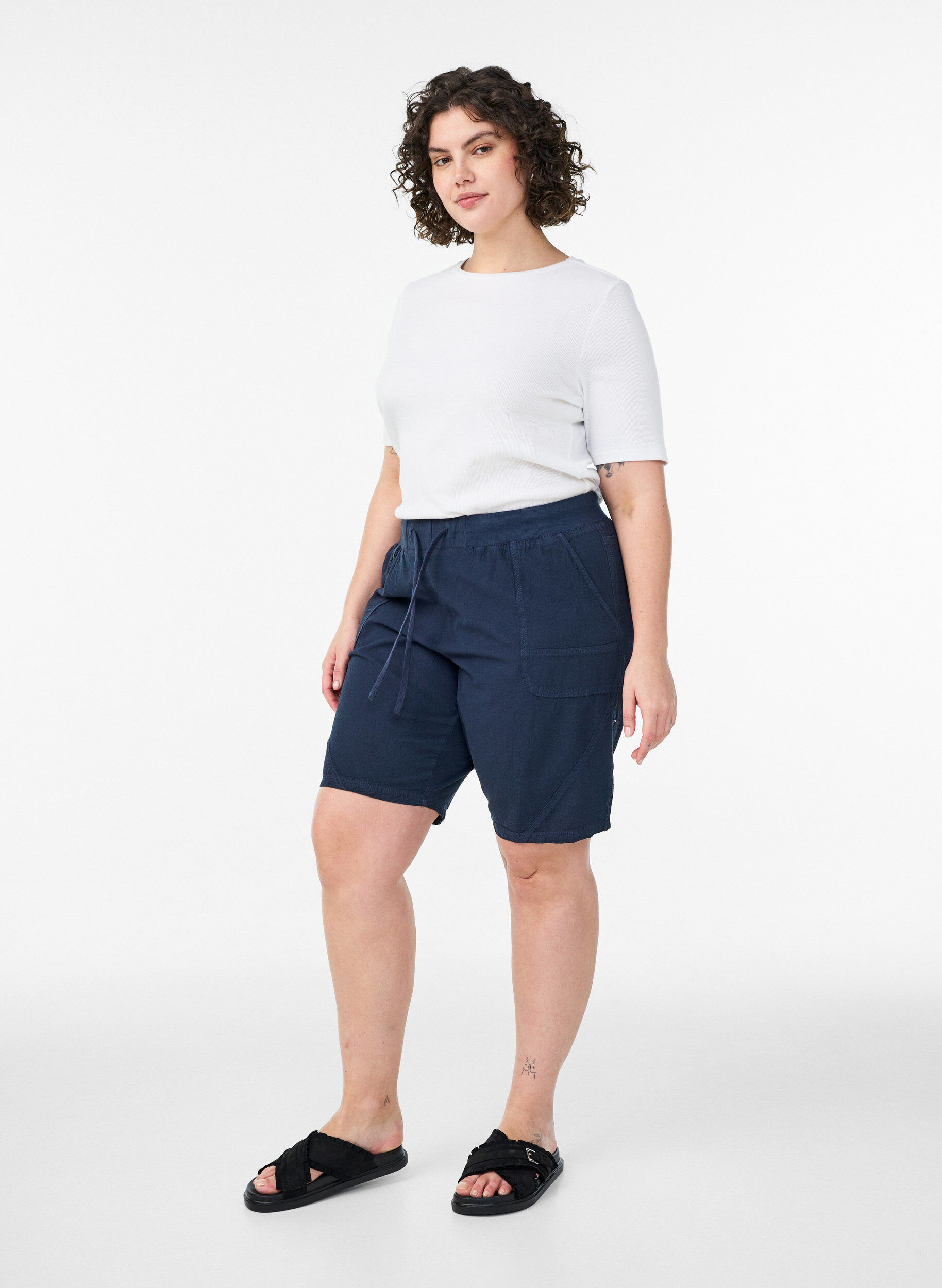 ZizziLuzne bawelniane szorty z kieszeniami, Niebieskie, Model image number 1