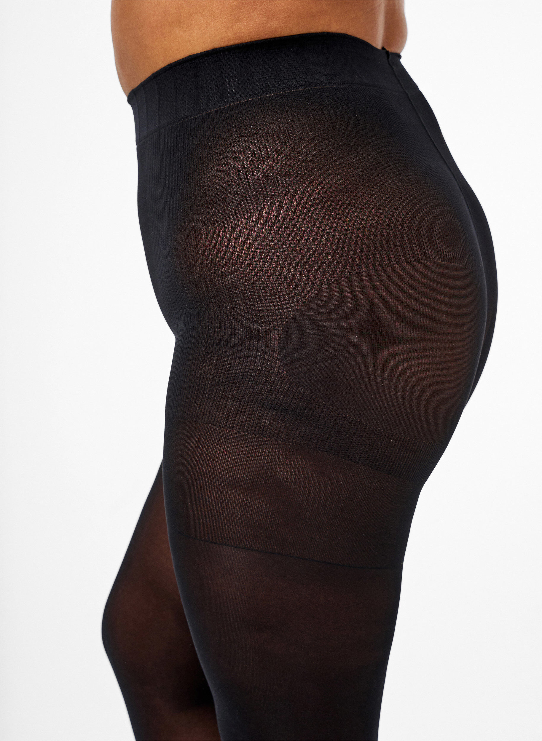 ZizziModelujace sylwetke rajstopy 60 den z&nbsp;efektem push&nbsp;up, Czarne, Model image number 1