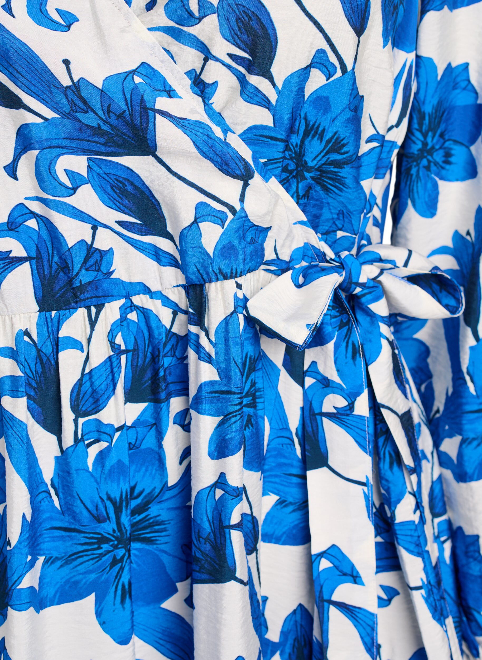 Zizzi Sukienka w kwiaty z paskiem do wiazania, Biały, Packshot image number 2