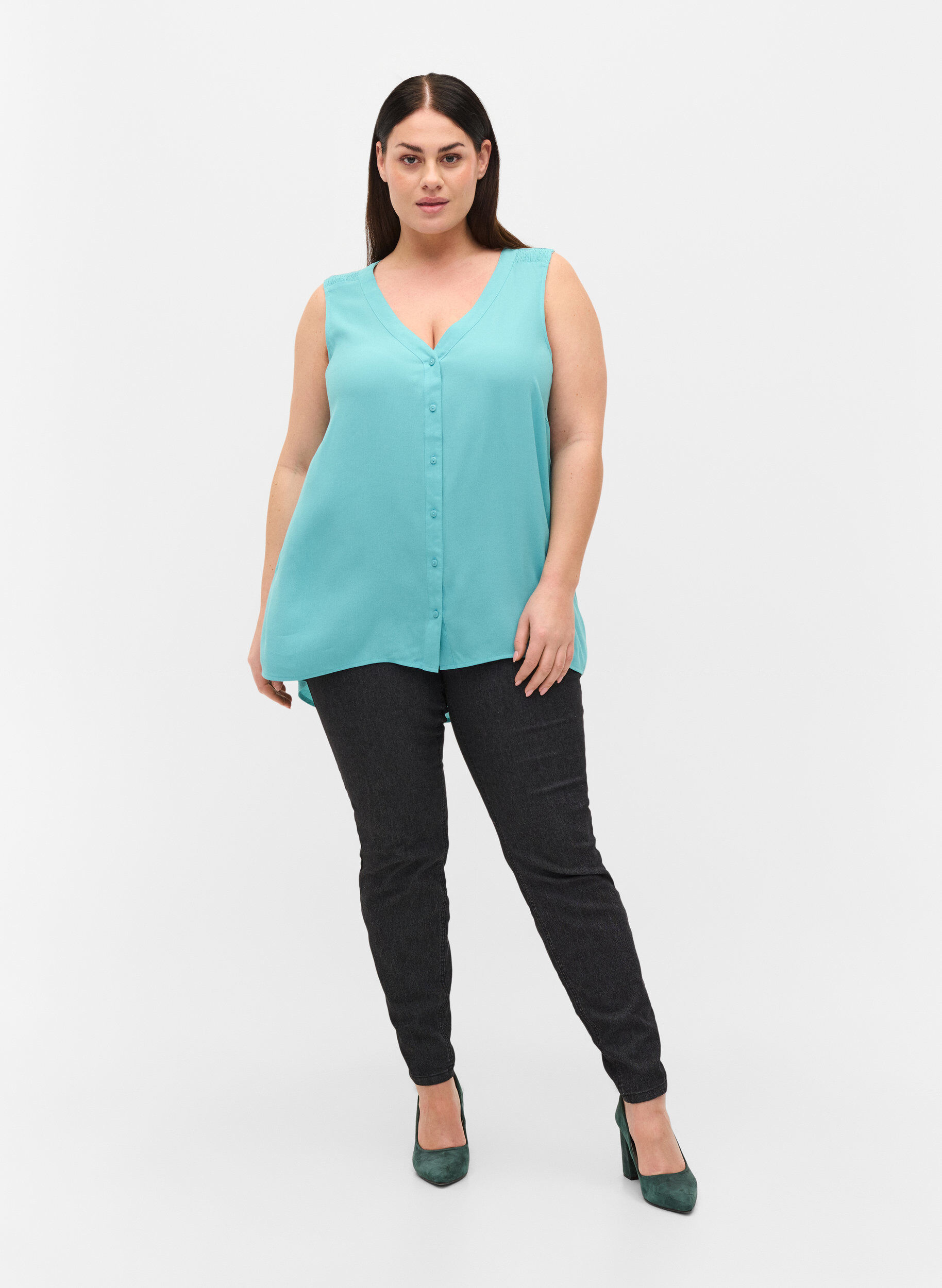 Zizzi Viscose top with buttons, Aqua Sea, Model image number 2