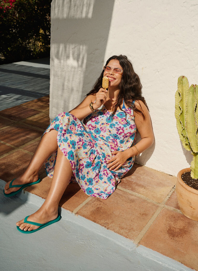 Wiskozowa letnia sukienka na ramiaczkach, Multi Flower AOP, Image image number 0