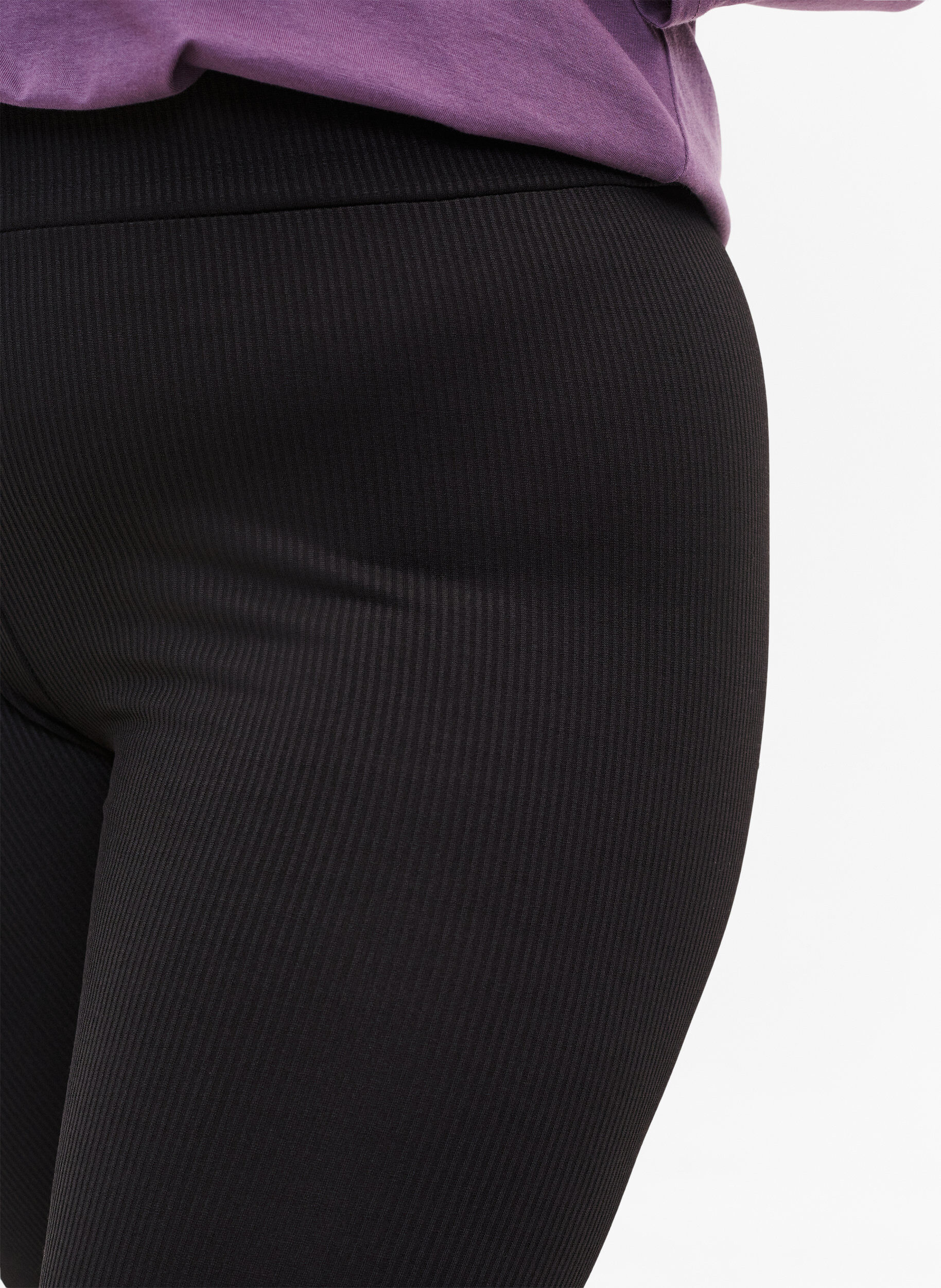 Zizzi Leggings with stretch and ribbed structure, Black, Model image number 1
