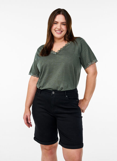 Dopasowane szorty jeansowe z wysoka talia