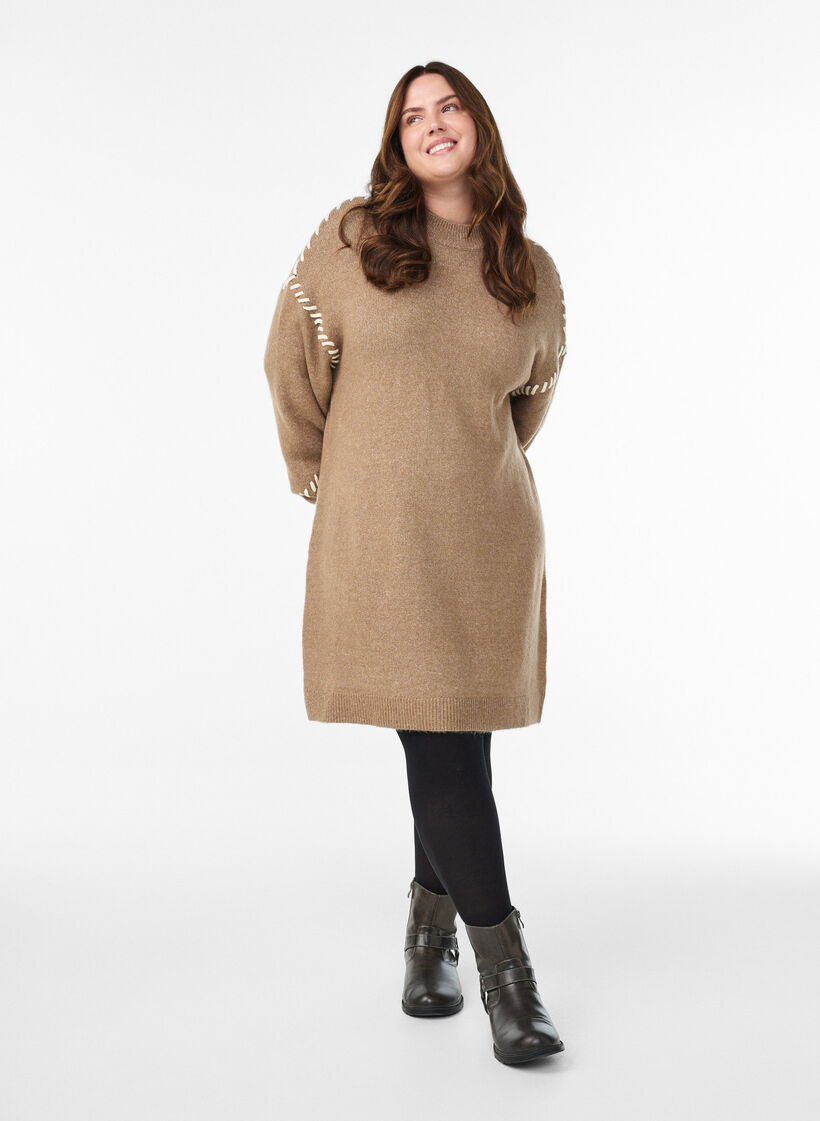Dzianinowa sukienka z kontrastowymi szwami, Brązowy, Model image number 1