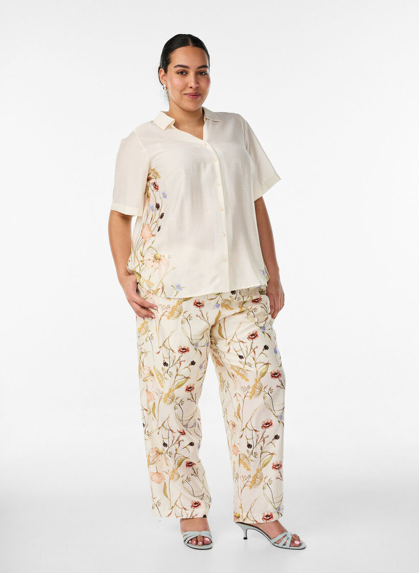 Bluzka koszula z rekawami do lokcia i kwiatowymi detalami, Beżowy, Model image number 1