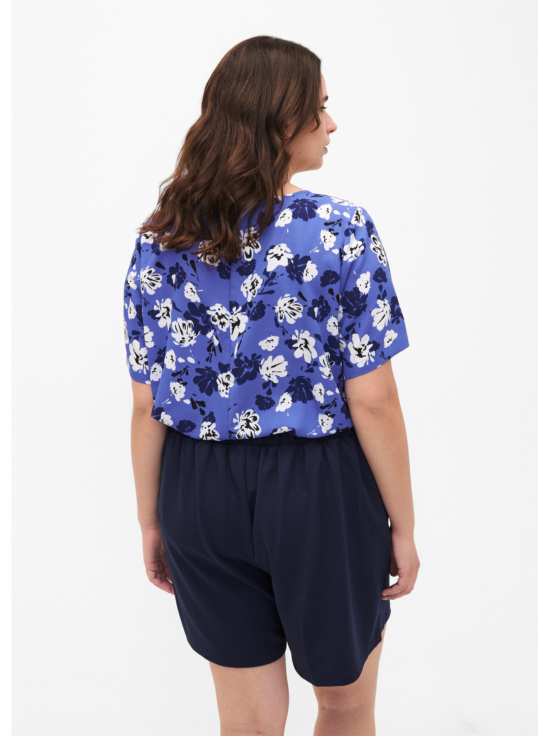 Zizzi Luzne szorty z kieszeniami, Niebieskie, Model image number 2