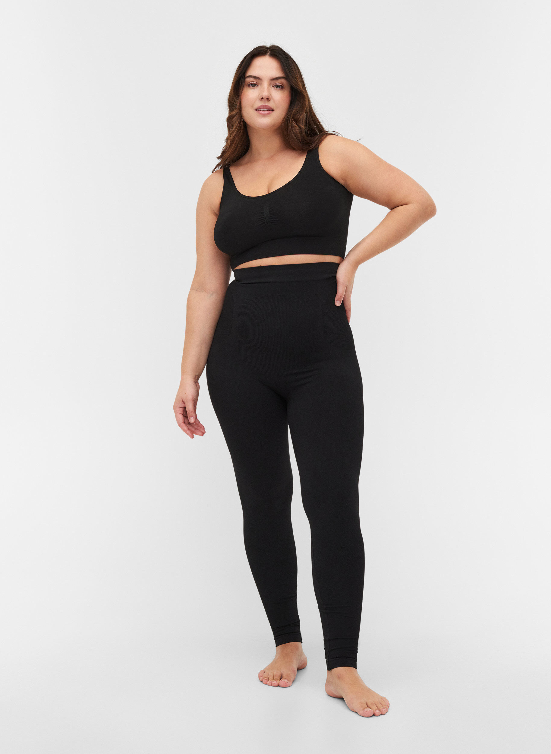 Zizzi Legginsy modelujace z wysokim stanem, Black, Model image number 0
