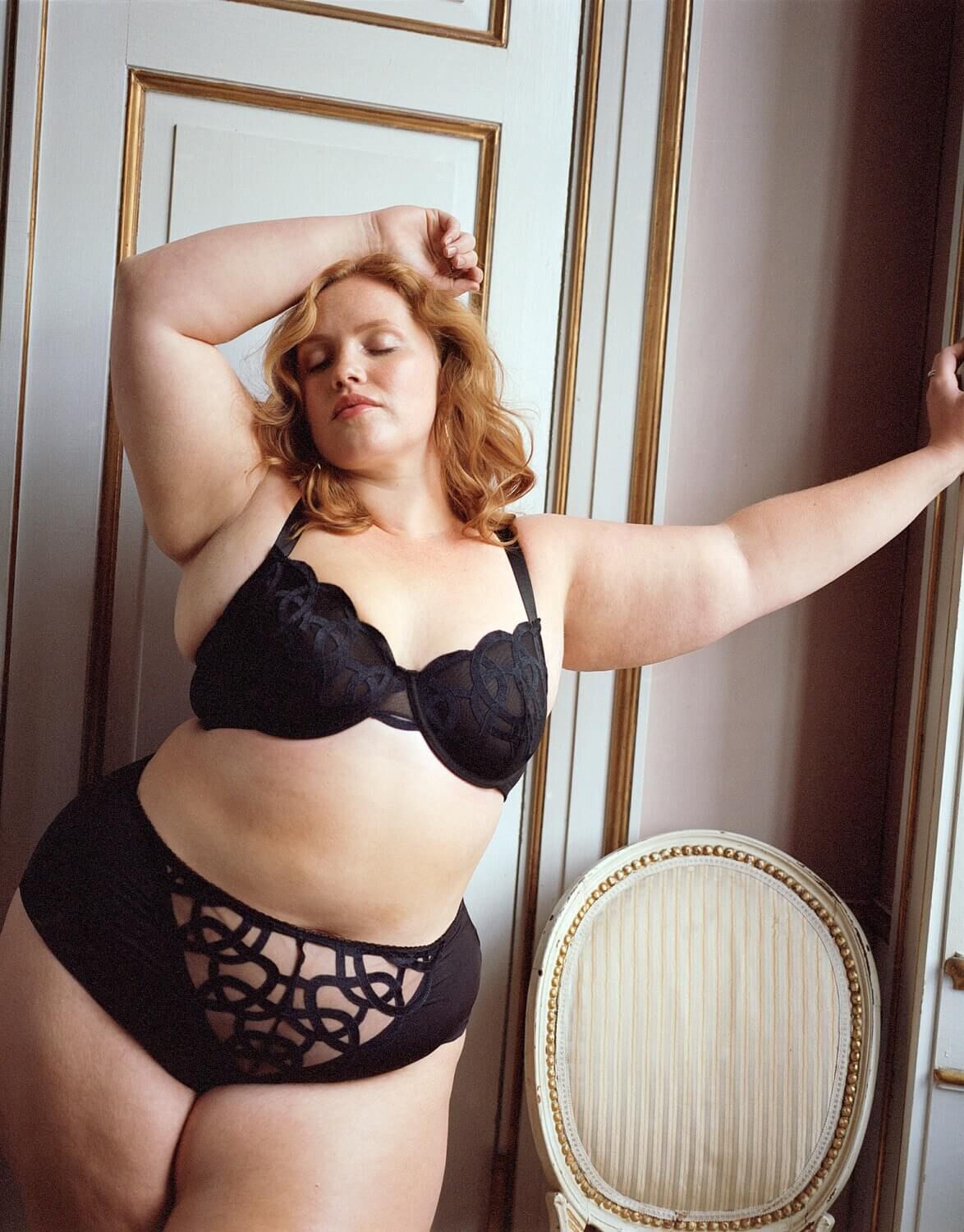 Czarne biustonosze nieusztywniane