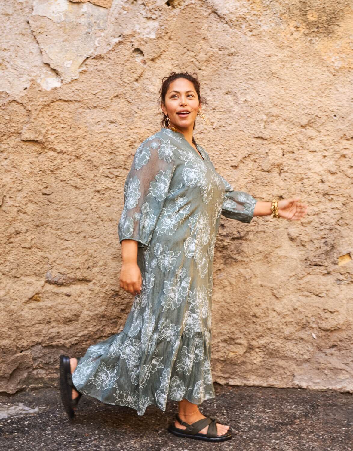 R&oacute;żowe sukienki