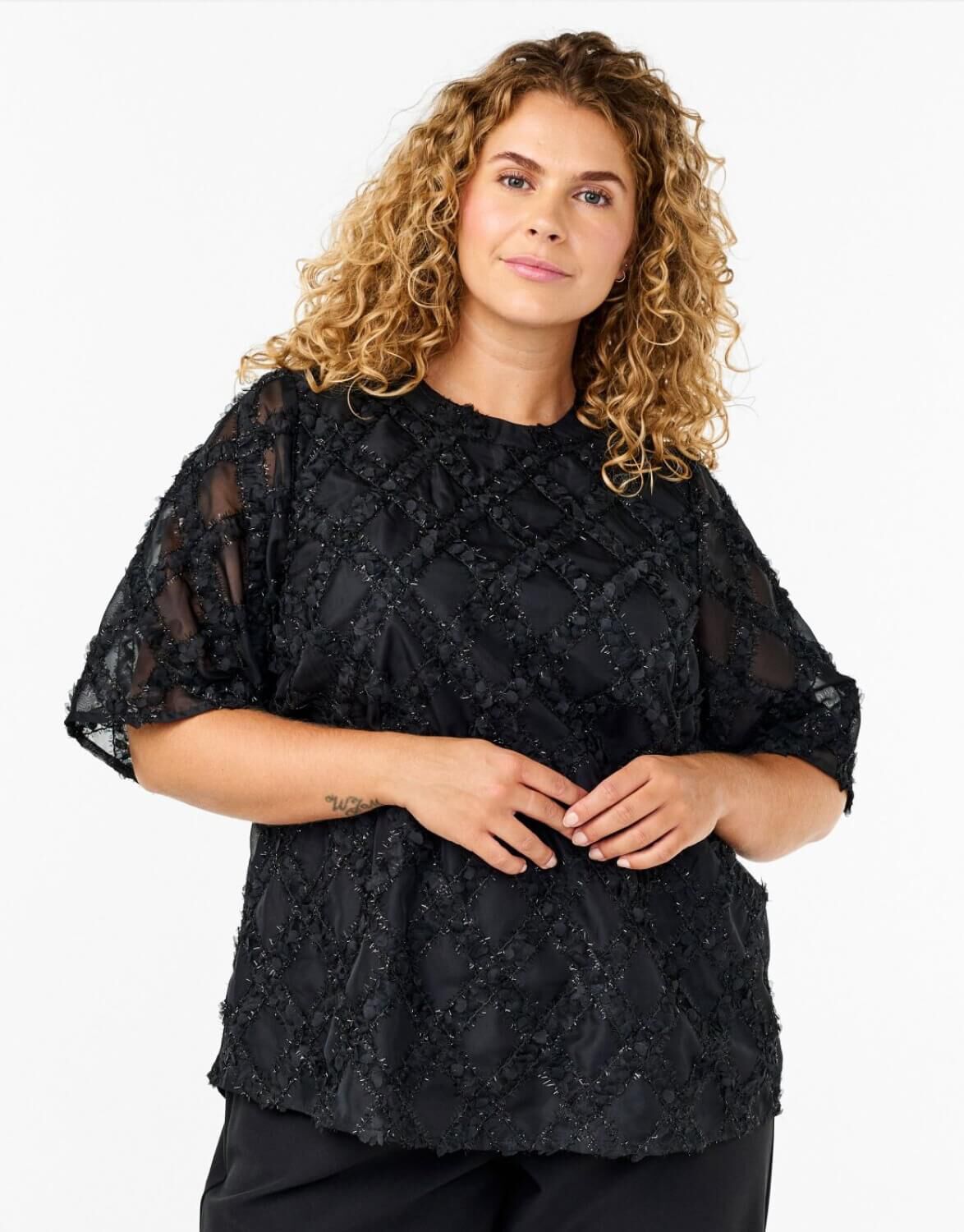 Bluzki z kr&oacute;tkim rękawem