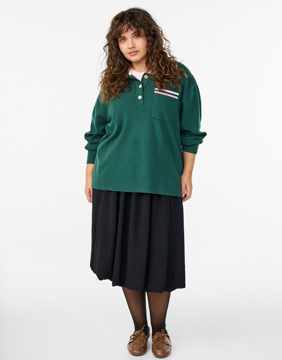 Sp&oacute;dnice midi